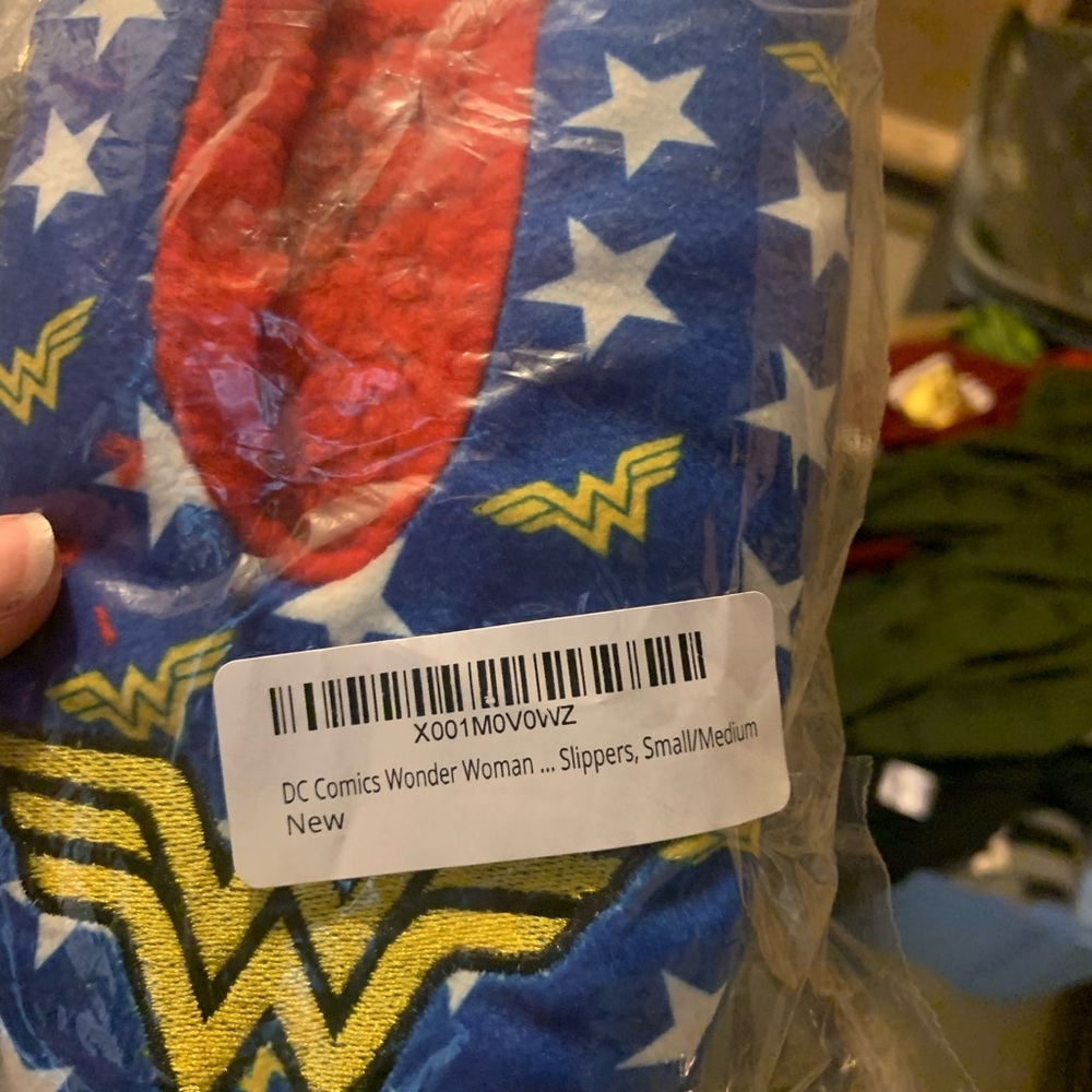 Wonder women slippers
